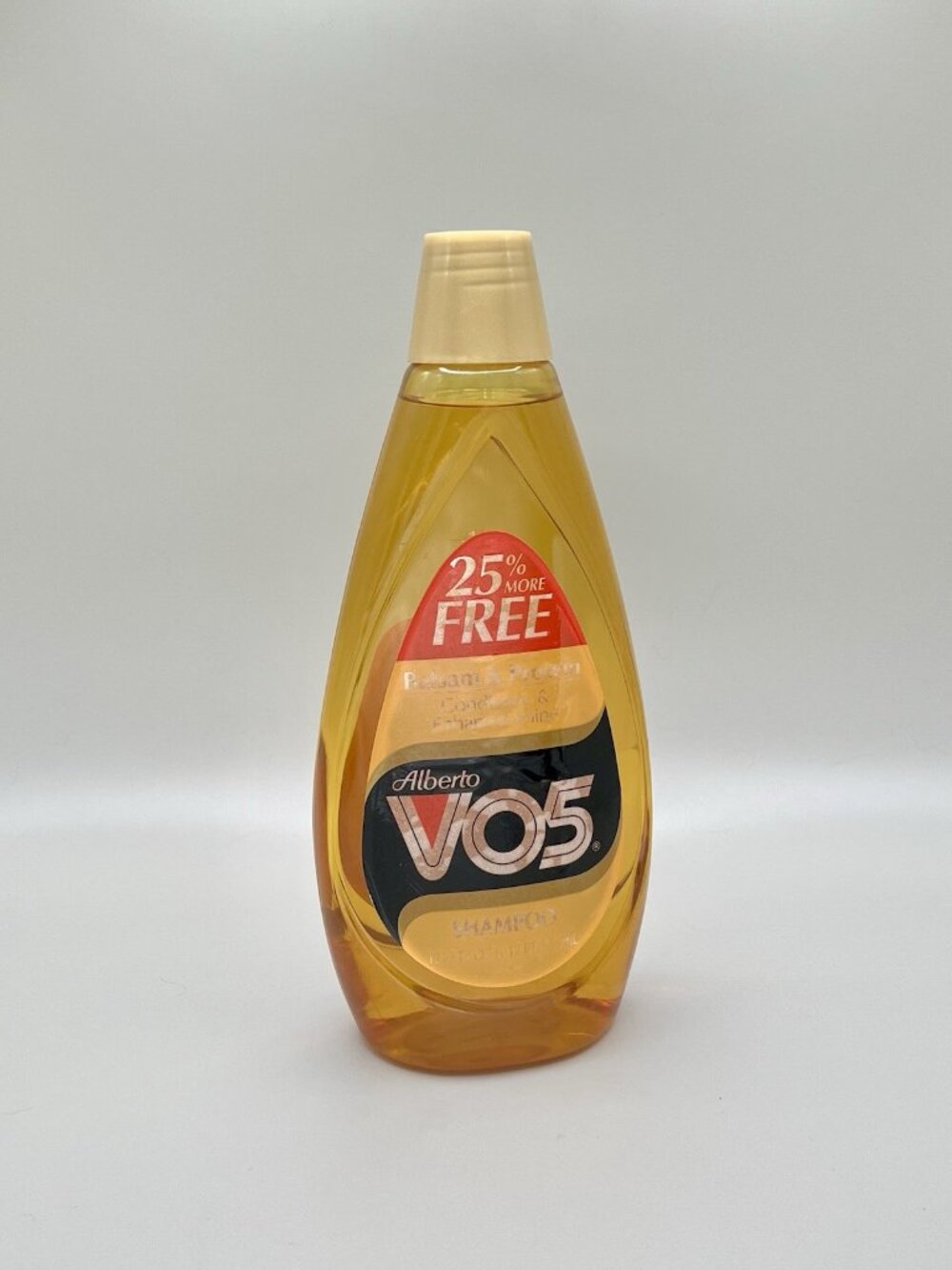 Vintage 90s Alberto VO5 Balsam & Protein Shampoo 25% More Amber 18.75 FL Oz